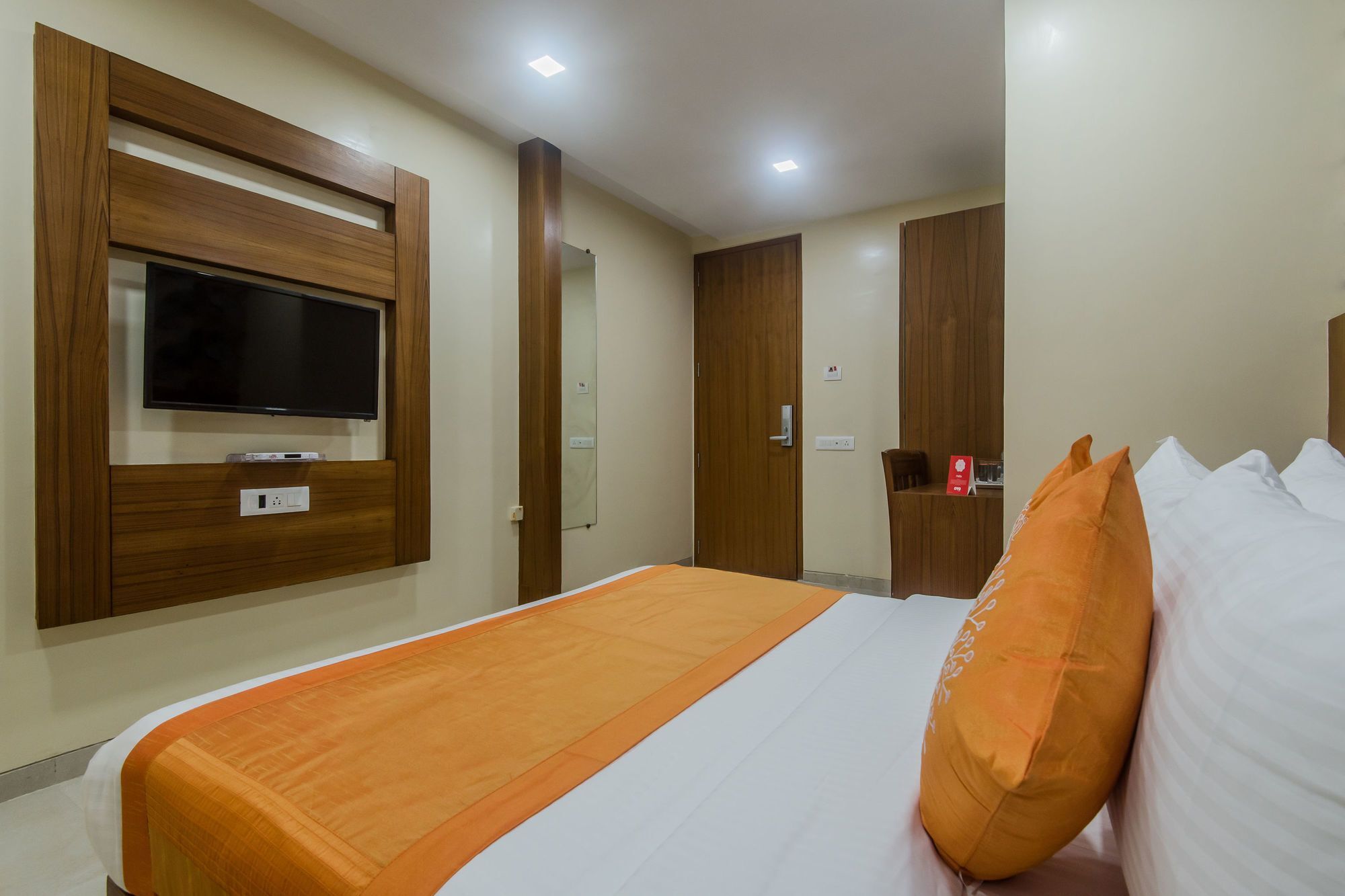 Fabhotel Arton Suite - Nr Mumbai International Airport Bagian luar foto