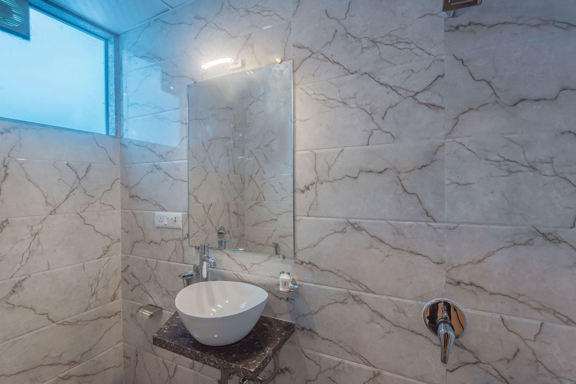 Fabhotel Arton Suite - Nr Mumbai International Airport Bagian luar foto